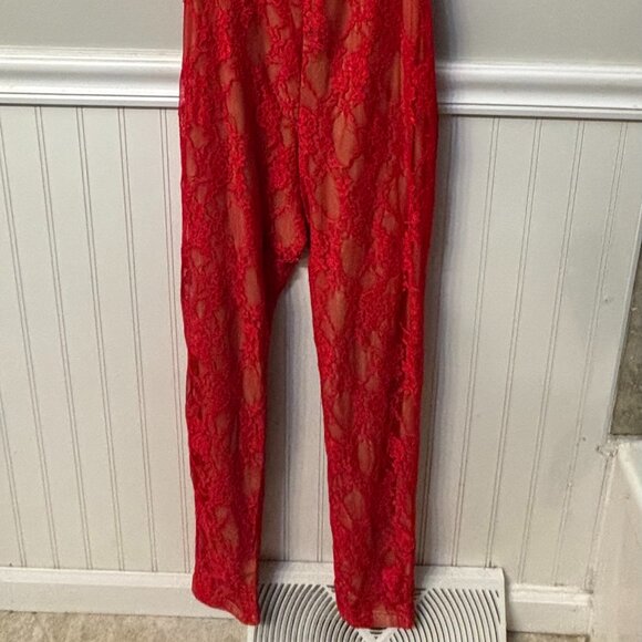 Perfect for girls night out - Picture 2 of 4